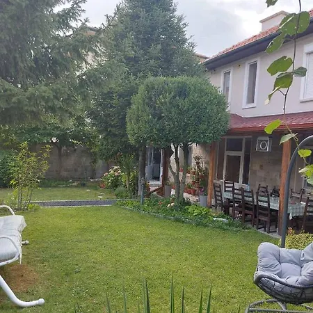 בית הארחה Tia Maria 4*